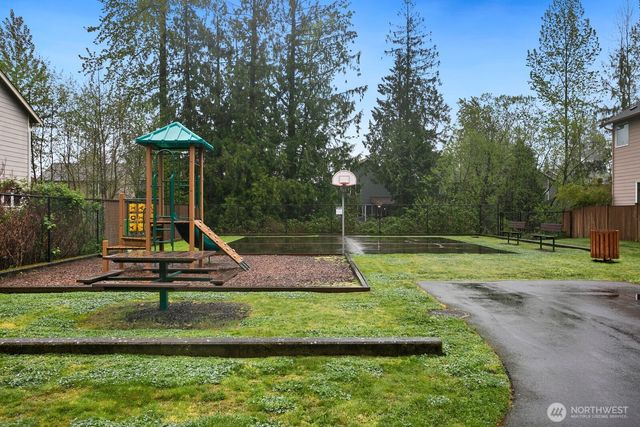 20025 6th Place W, Lynnwood, WA 98036