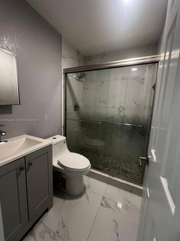 2081 NW 30st St 4, Miami, FL 33142