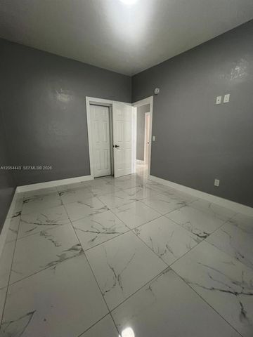 2081 NW 30st St 4, Miami, FL 33142