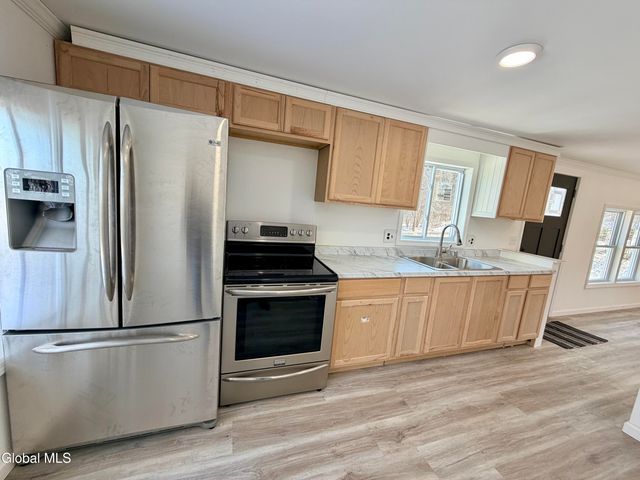 4711 Pattersonville-Rynex Corners Road, Princetown, NY 12137