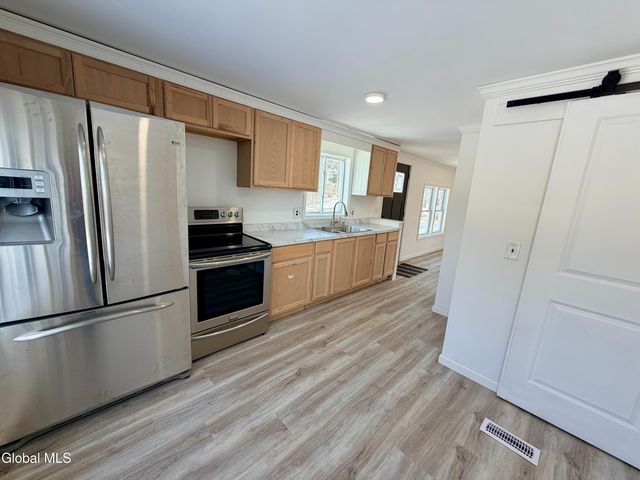 4711 Pattersonville-Rynex Corners Road, Princetown, NY 12137