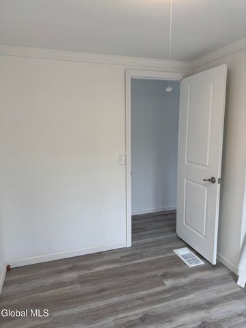 4711 Pattersonville-Rynex Corners Road, Princetown, NY 12137