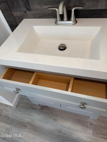 4711 Pattersonville-Rynex Corners Road, Princetown, NY 12137