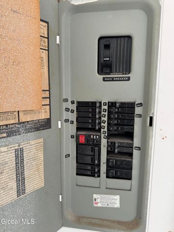 4711 Pattersonville-Rynex Corners Road, Princetown, NY 12137