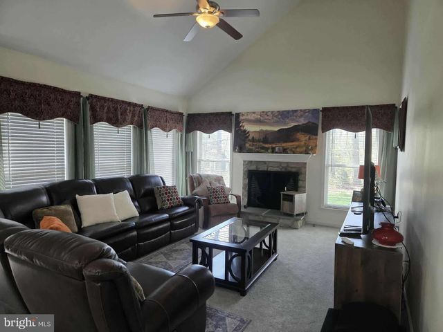 23 LONGWOOD, Stafford, VA 22556