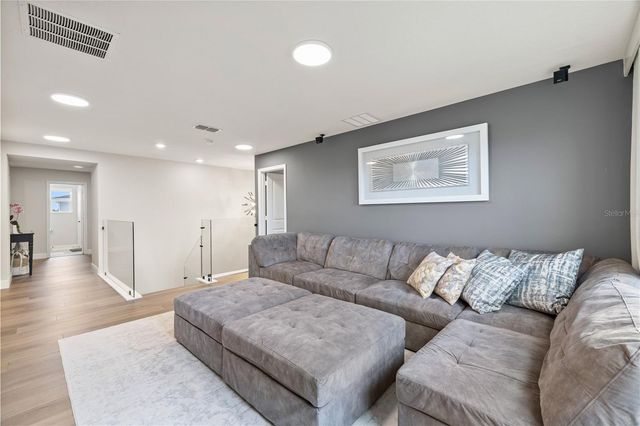 3035 IRISH PEACH DRIVE, Winter Garden, FL 34787