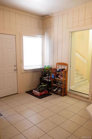 5052 Beecher Road, Flint, MI 48532