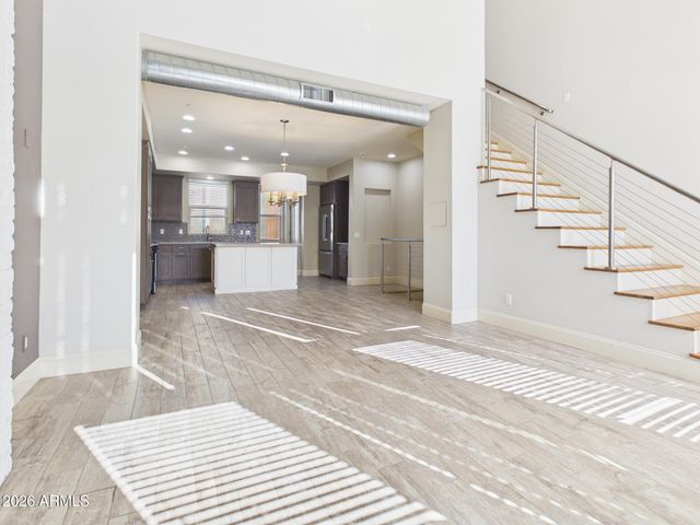 4816 N WOODMERE FAIRWAY -- 1005, Scottsdale, AZ 85251