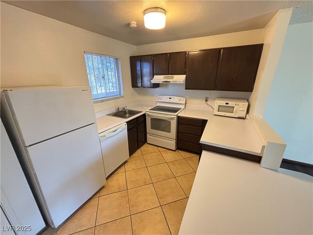 5340 Swenson Street 68, Las Vegas, NV 89119