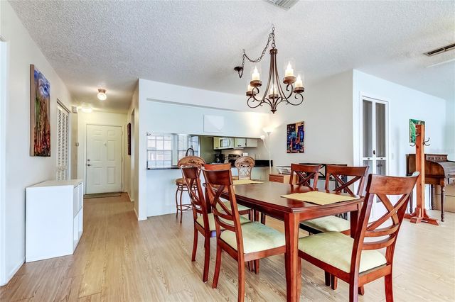 9404 ROCKBRIDGE CIRCLE, New Port Richey, FL 34655