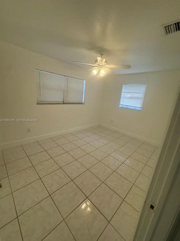 2832 SW 7th St, Fort Lauderdale, FL 33312