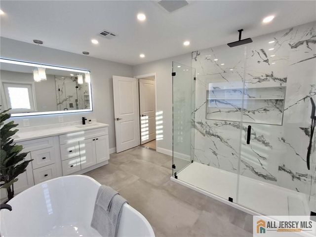 440 Railroad Avenue, South Amboy, NJ 08879