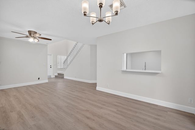 9870 NW 2nd Street, Plantation, FL 33324