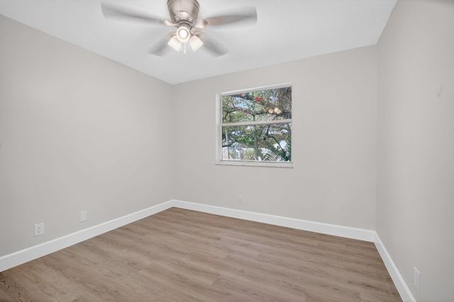 9870 NW 2nd Street, Plantation, FL 33324