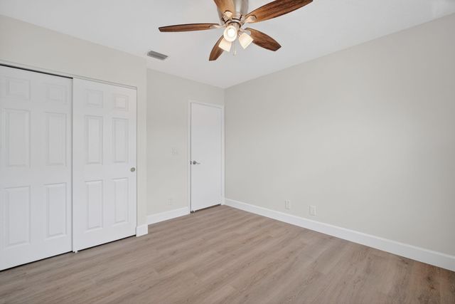 9870 NW 2nd Street, Plantation, FL 33324