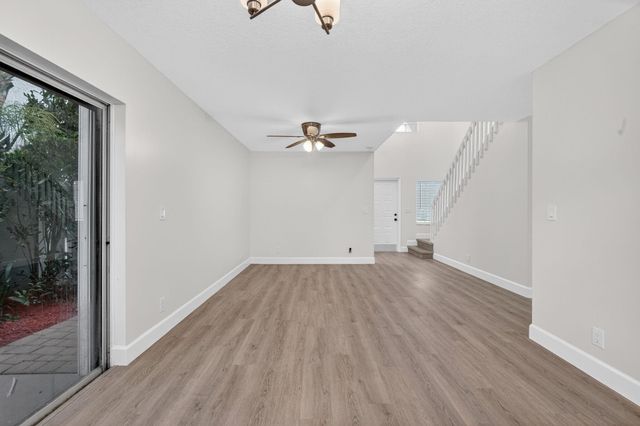 9870 NW 2nd Street, Plantation, FL 33324