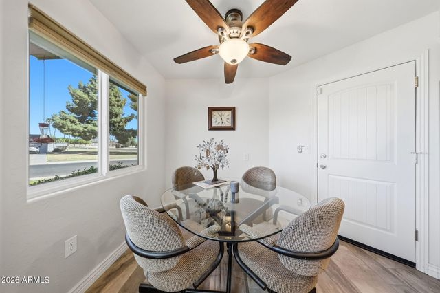 10101 W PINEAIRE Drive, Sun City, AZ 85351