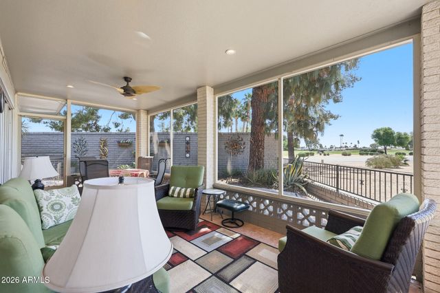 10101 W PINEAIRE Drive, Sun City, AZ 85351