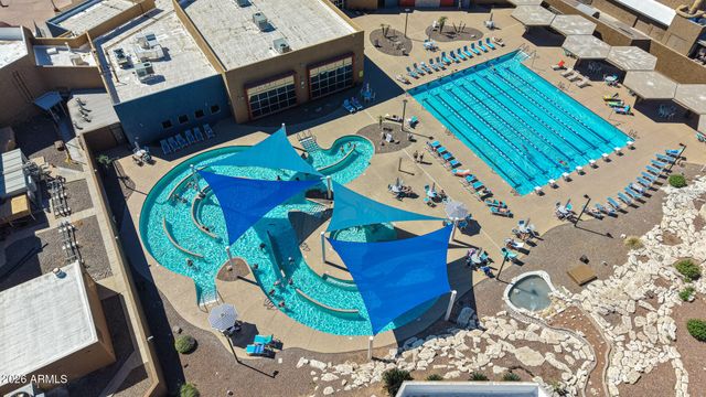 10101 W PINEAIRE Drive, Sun City, AZ 85351