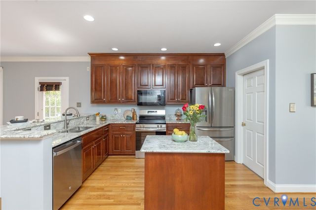 4329 Village Creek Dr, Chesterfield, VA 23831