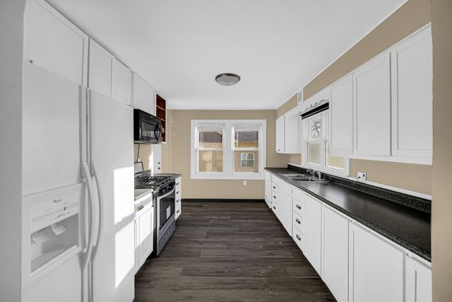 721 N Woodland Avenue, Michigan City, IN 46360