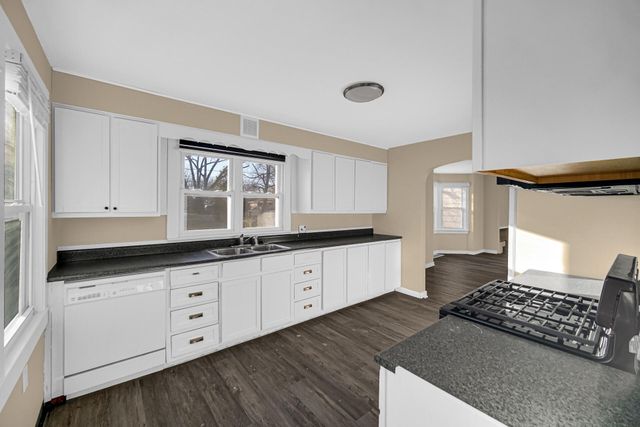 721 N Woodland Avenue, Michigan City, IN 46360