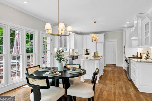 5555 Hampstead Way, Johns Creek, GA 30097