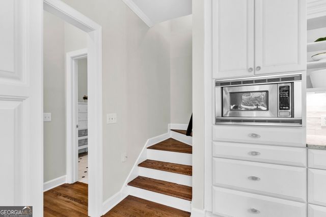 5555 Hampstead Way, Johns Creek, GA 30097