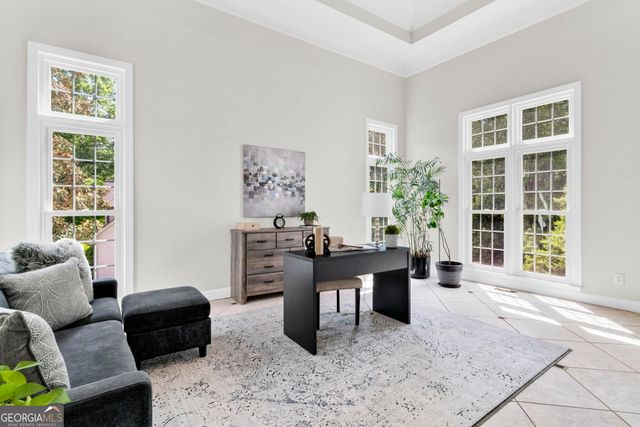 5555 Hampstead Way, Johns Creek, GA 30097