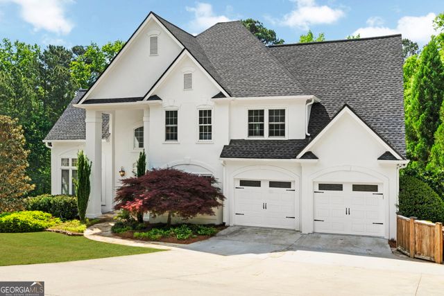 5555 Hampstead Way, Johns Creek, GA 30097