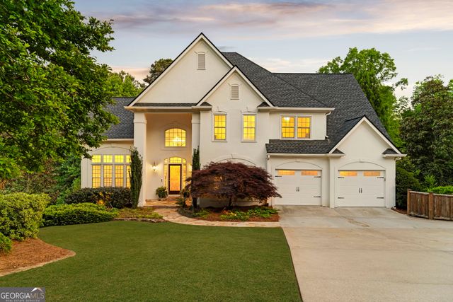5555 Hampstead Way, Johns Creek, GA 30097