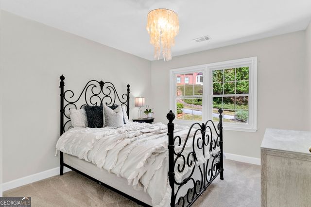 5555 Hampstead Way, Johns Creek, GA 30097