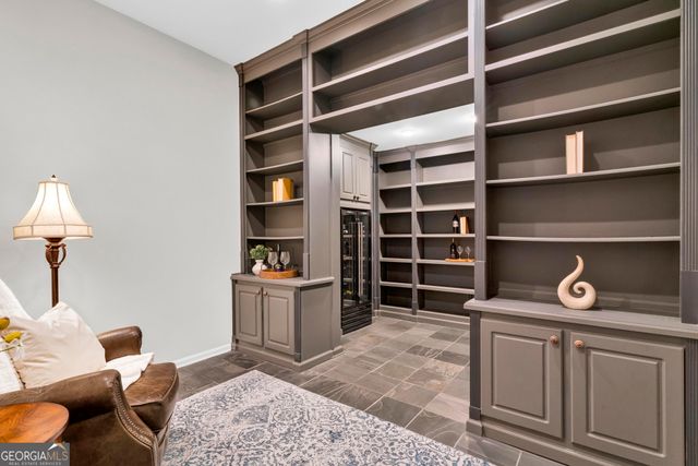 5555 Hampstead Way, Johns Creek, GA 30097