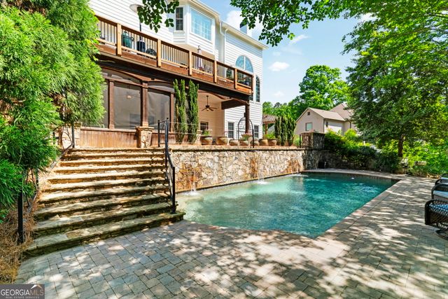 5555 Hampstead Way, Johns Creek, GA 30097