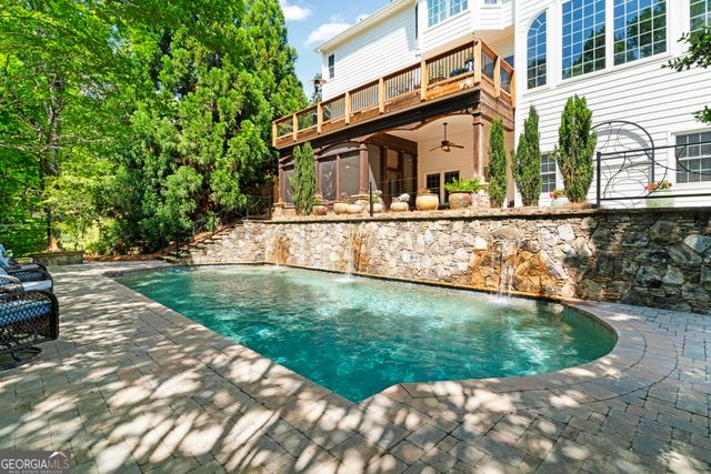 5555 Hampstead Way, Johns Creek, GA 30097