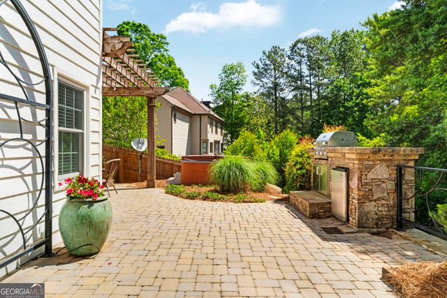 5555 Hampstead Way, Johns Creek, GA 30097