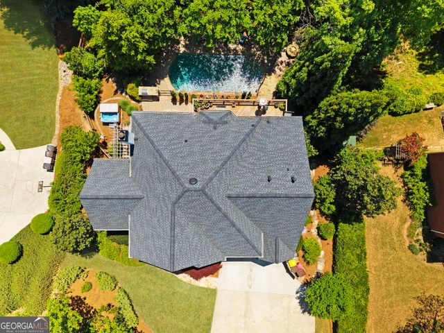 5555 Hampstead Way, Johns Creek, GA 30097