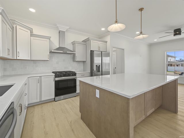 3575 Sand Drive, Newburgh, IN 47630