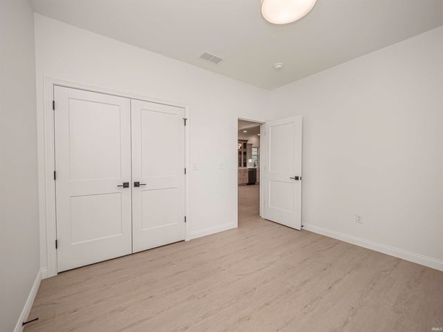 3575 Sand Drive, Newburgh, IN 47630