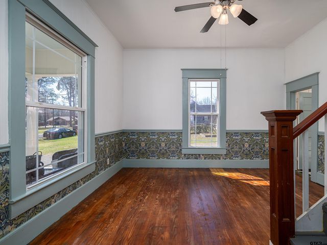 117 Starnes St., Winona, TX 75792