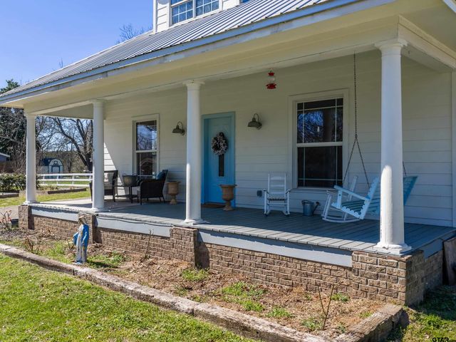 117 Starnes St., Winona, TX 75792