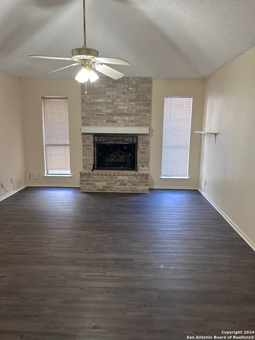 1915 ELSWORTHY ST, San Antonio, TX 78248