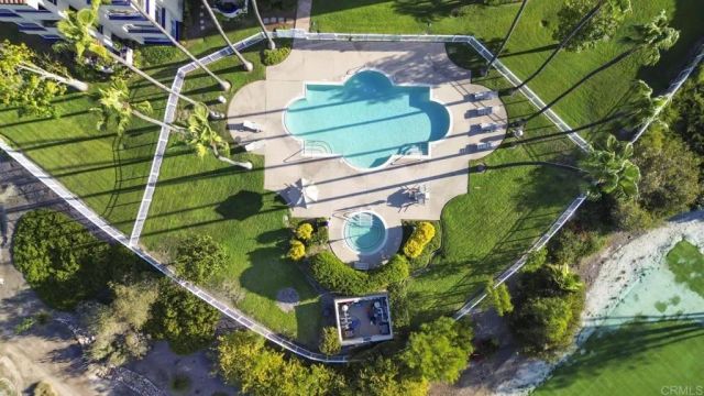 12122 Royal Birkdale Row 303, San Diego, CA 92128