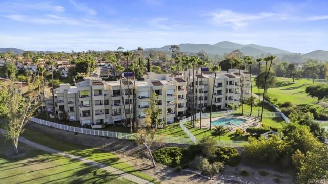 12122 Royal Birkdale Row 303, San Diego, CA 92128