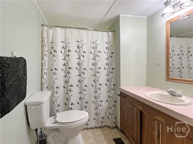 315 Garrison Street, Pembroke, GA 31321