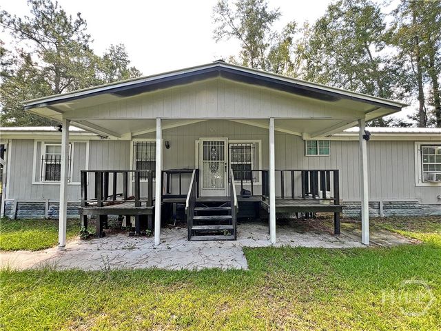 315 Garrison Street, Pembroke, GA 31321