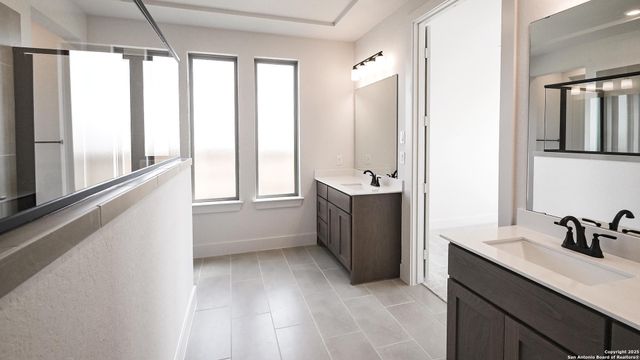 1914 Friedrich Way, New Braunfels, TX 78130