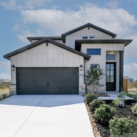 1914 Friedrich Way, New Braunfels, TX 78130