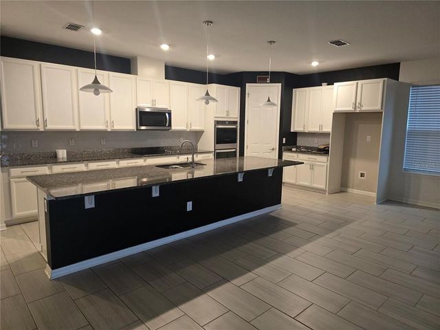 30517 PECAN VALLEY LOOP, Wesley Chapel, FL 33543