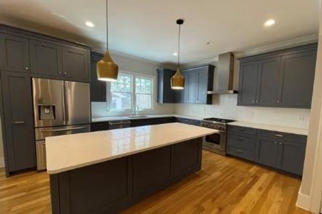 204 Cambridge Avenue, Decatur, GA 30030